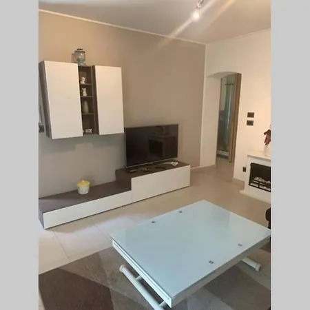 Appartamento Casa Giò A Due Passi Dal Mare *